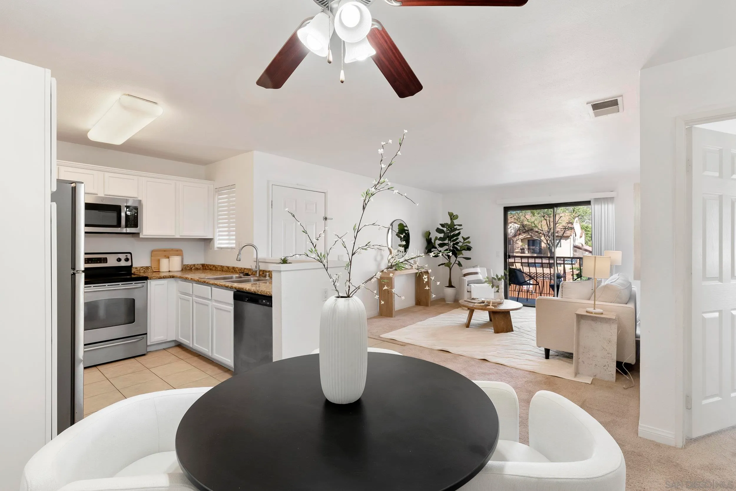 El Cajon, California 92019, United States, 1 Bedroom Bedrooms, ,1 BathroomBathrooms,Residential,Active,132877