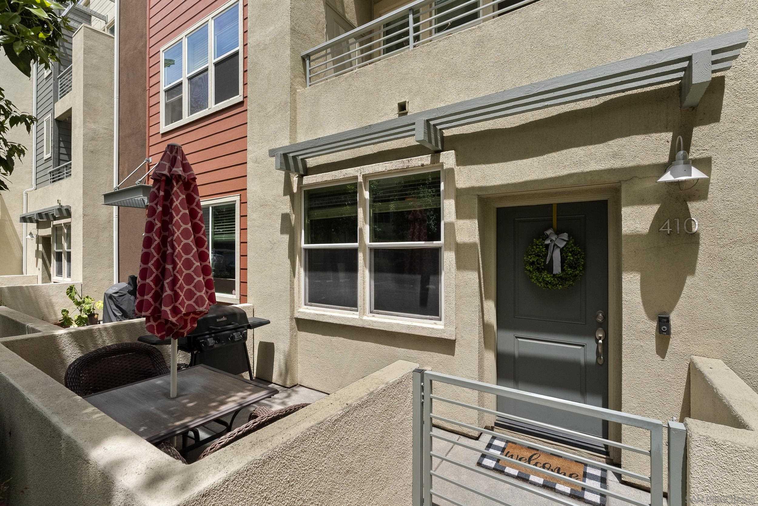 225 Royal Glen Unit 410 Unit #410