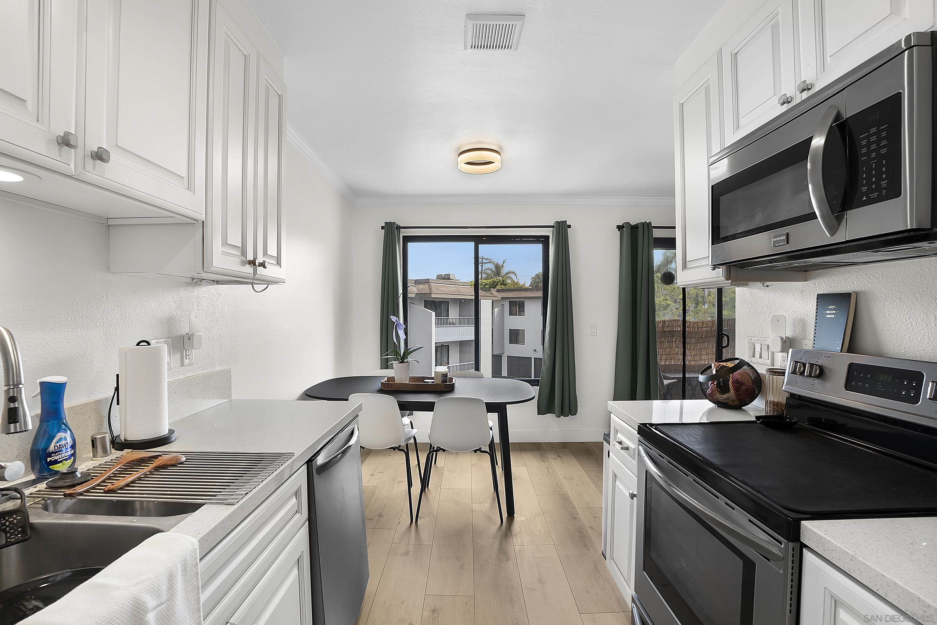 3213 Midway Drive 806