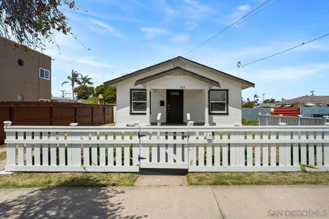 223 E 3rd St, National, CA 91950 - #: 250025431