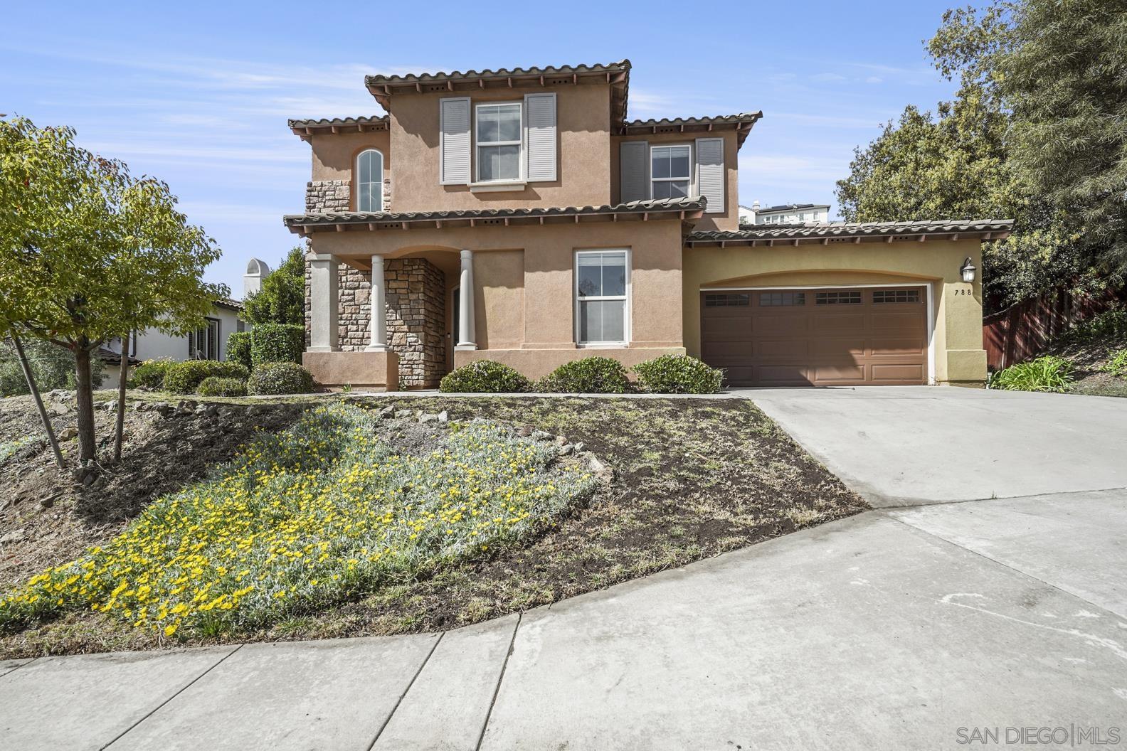 788 Hollowbrook Court