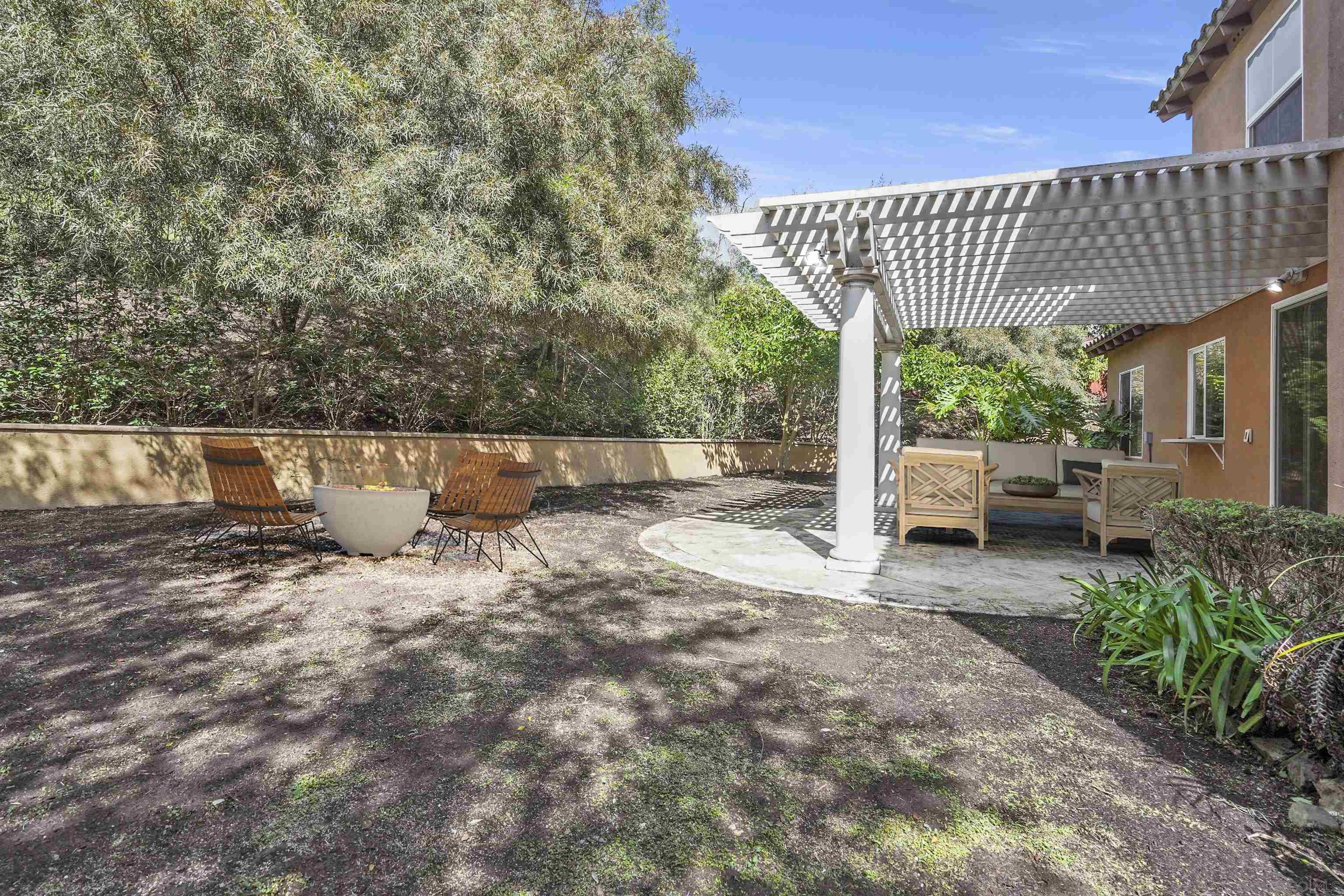 788 Hollowbrook Court