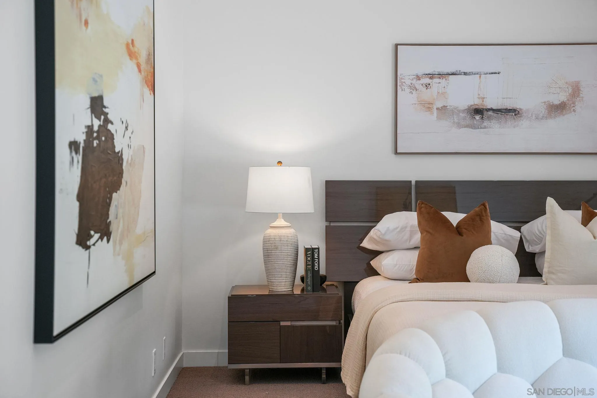 La Jolla, California 92037, United States, 3 Bedrooms Bedrooms, ,4 BathroomsBathrooms,Residential,Pending,123228