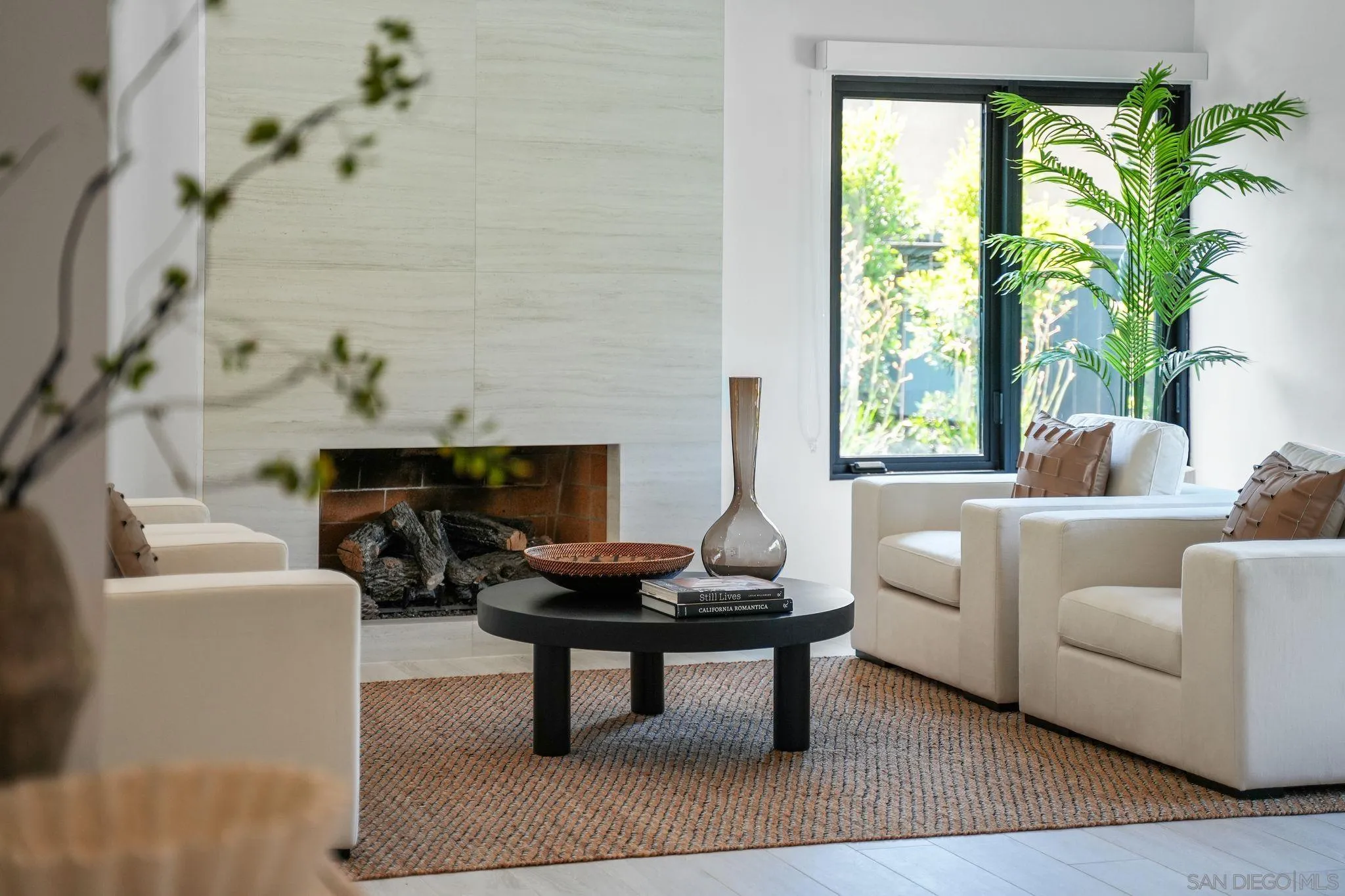 La Jolla, California 92037, United States, 3 Bedrooms Bedrooms, ,4 BathroomsBathrooms,Residential,Pending,123228