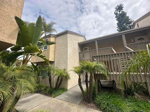 8515  Via Mallorca  C La Jolla CA 92037