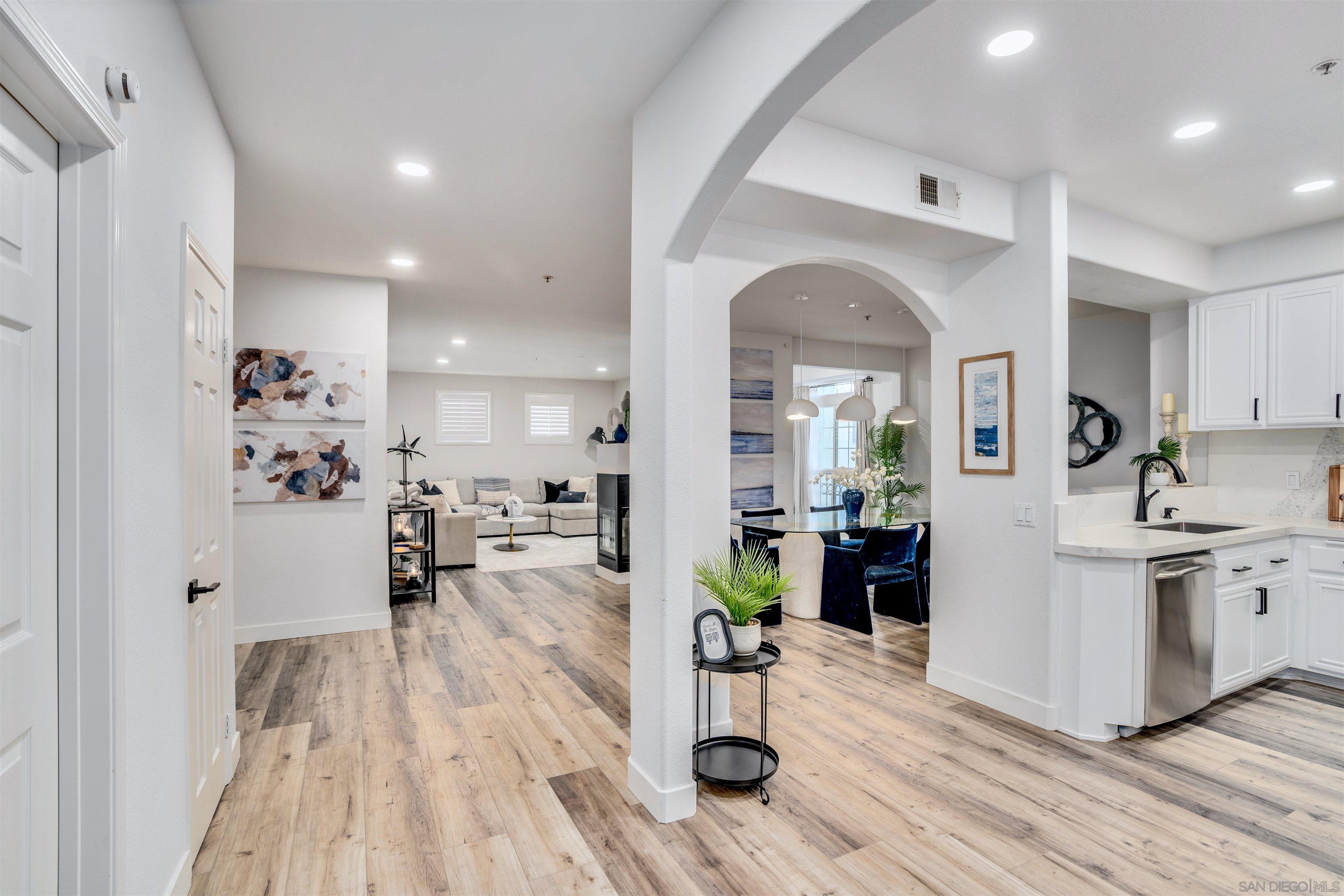 344 Orange Ave 203