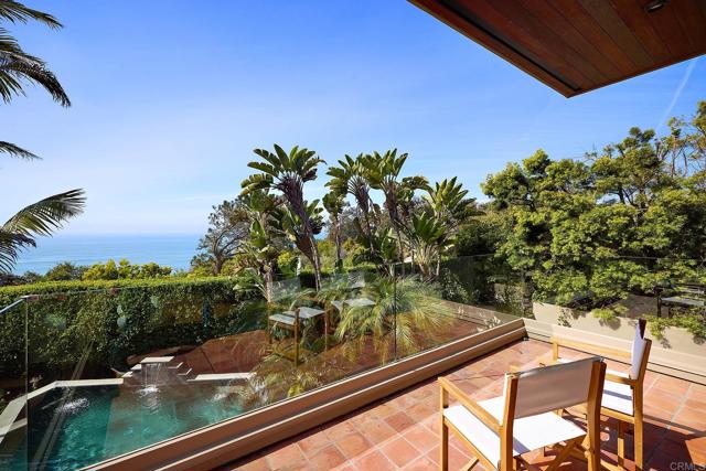 302 Ocean View Ave