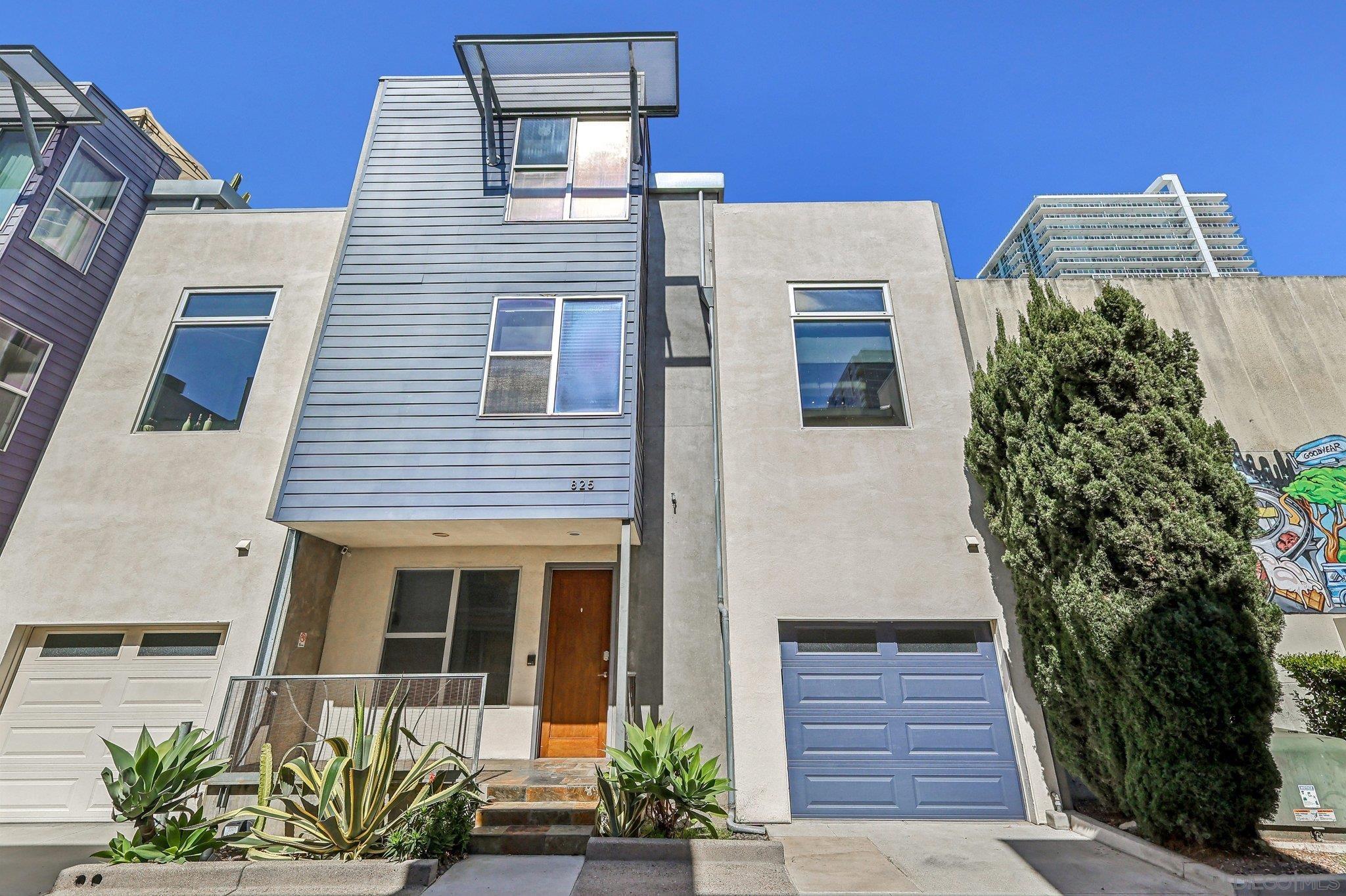 825 10Th Ave