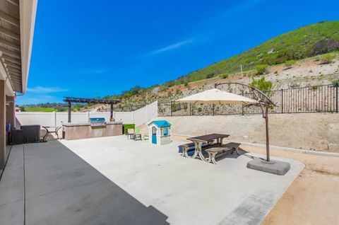 listing image 64