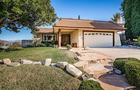 675 Dewane Drive, El Cajon, CA 92020 - #: 250025059