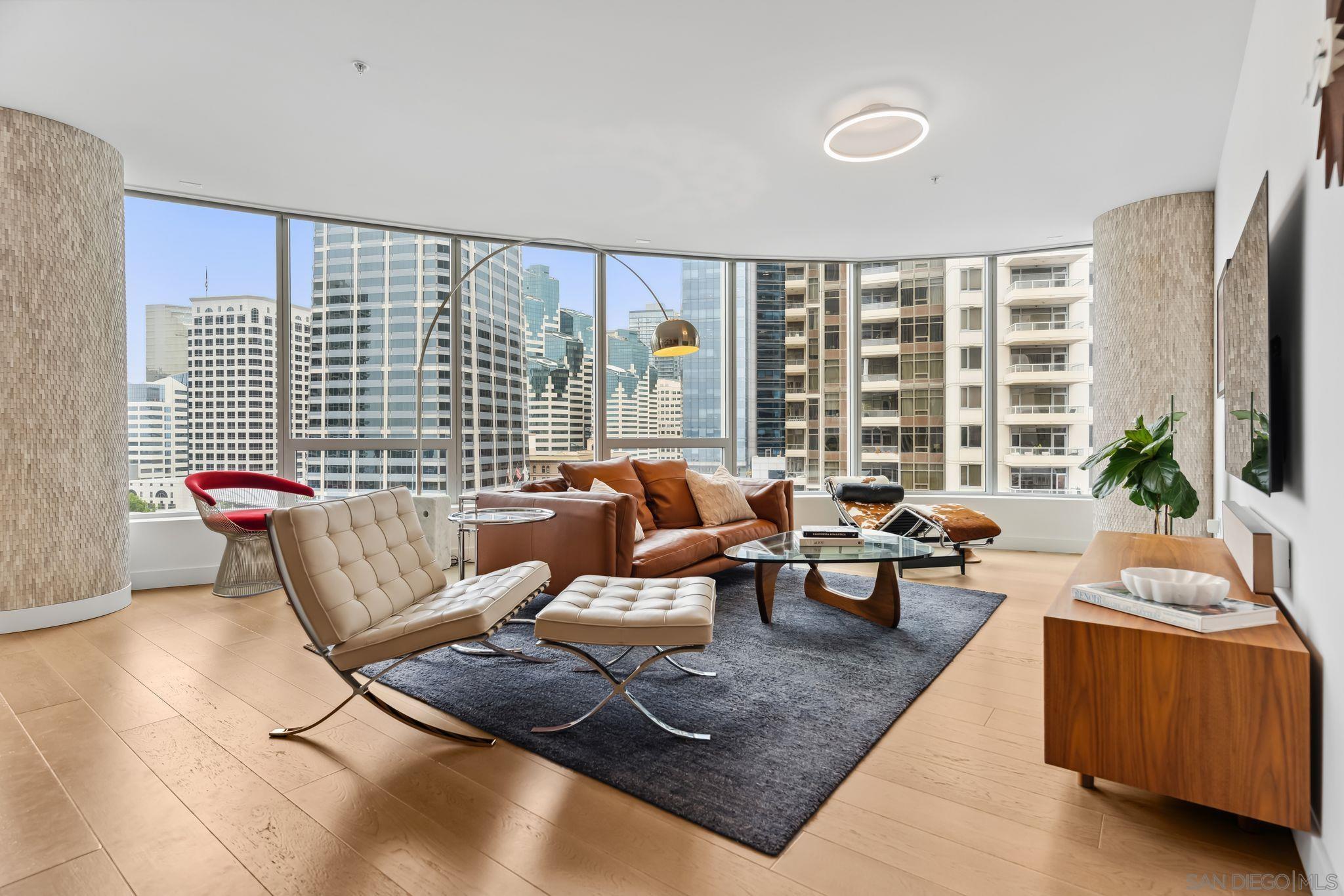 888 W E Street 1205