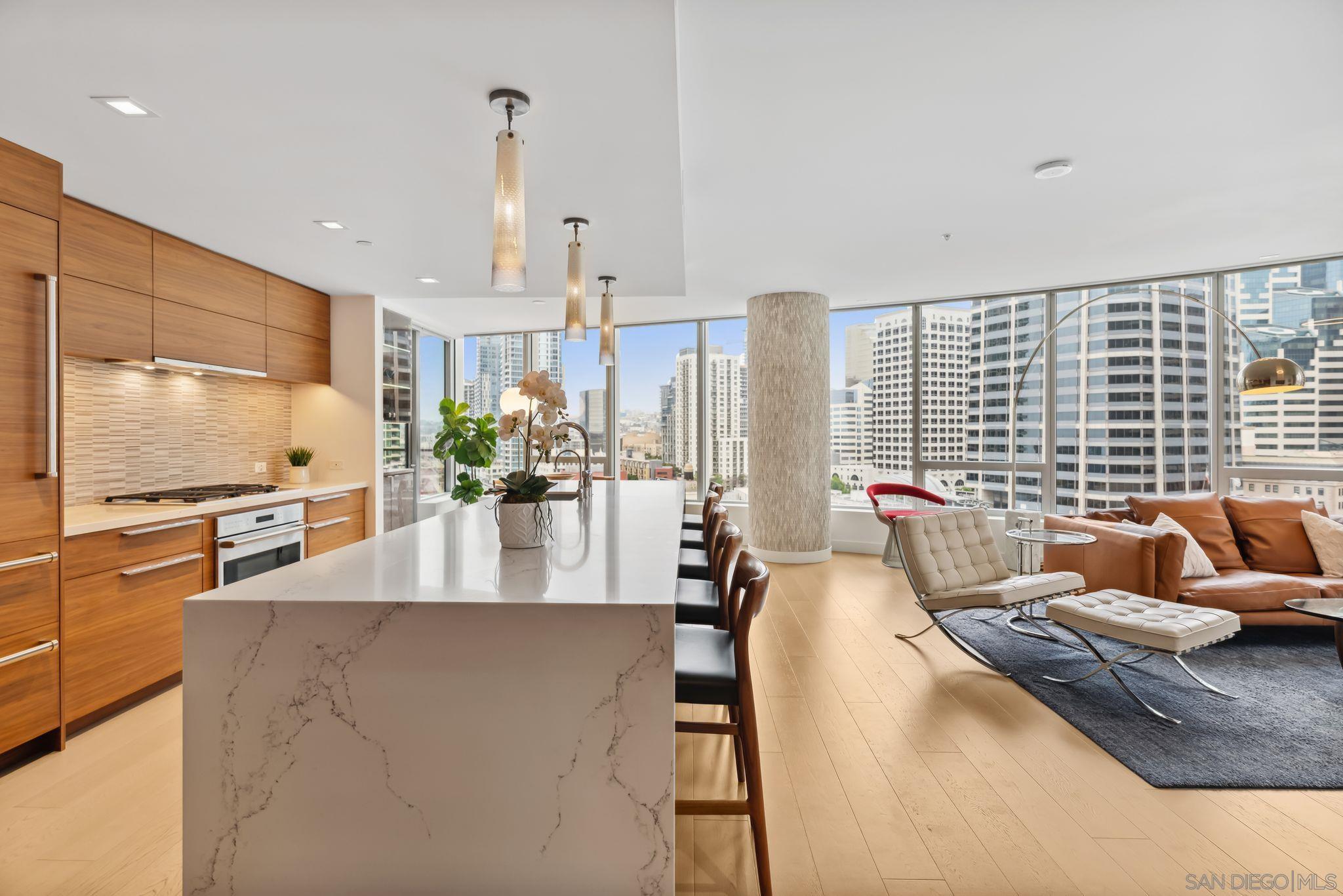 888 W E Street 1205