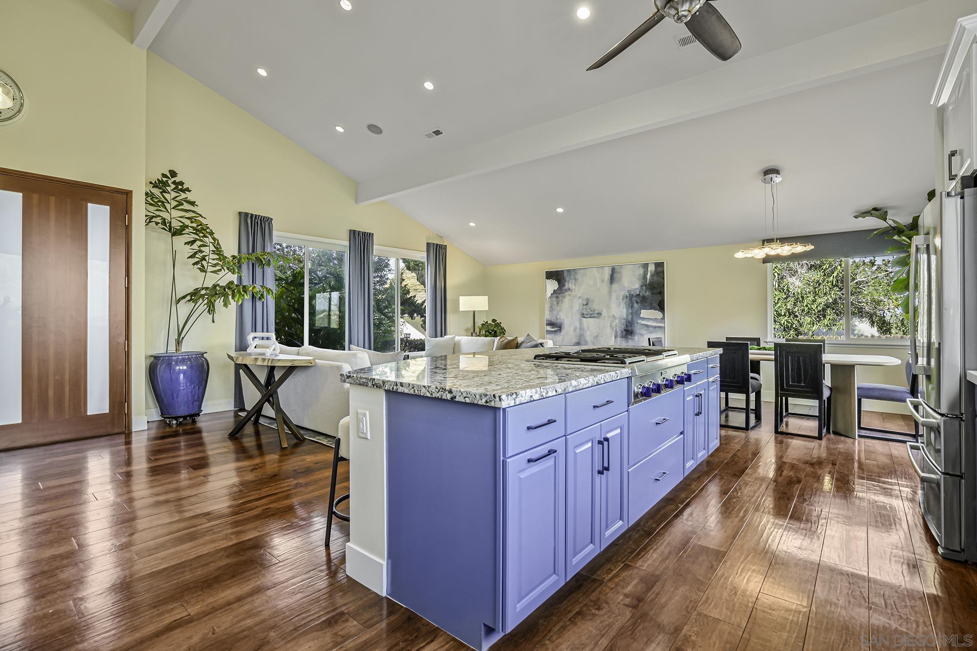 12902 Biscayne Cove