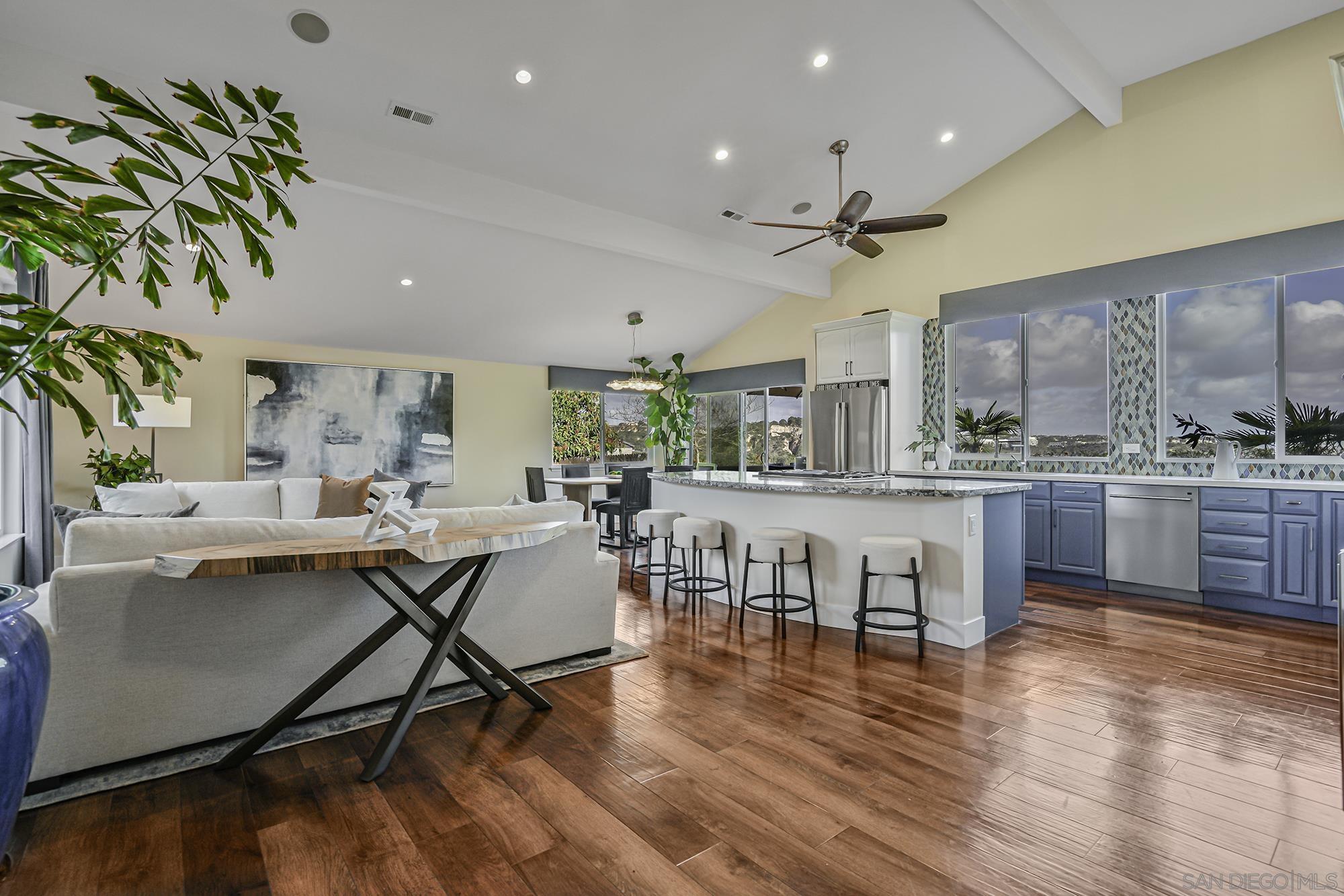 12902 Biscayne Cove
