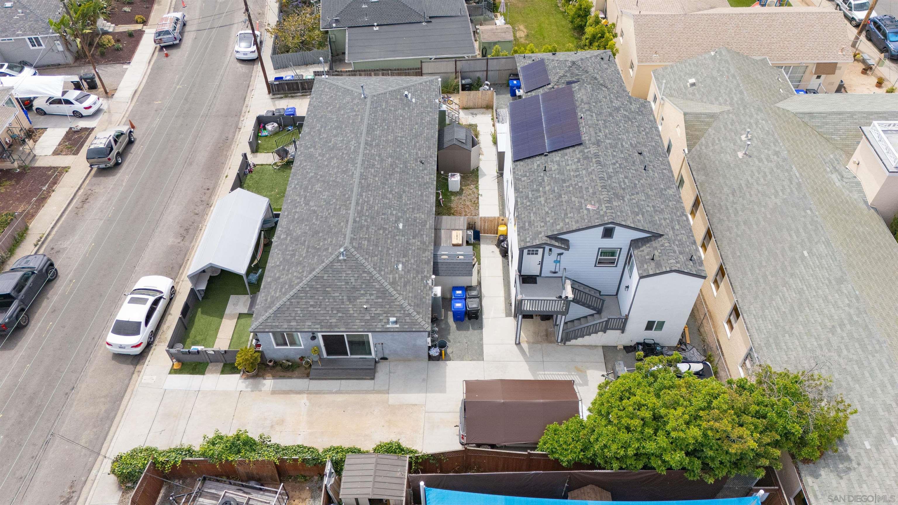 6744-6750 N Elman