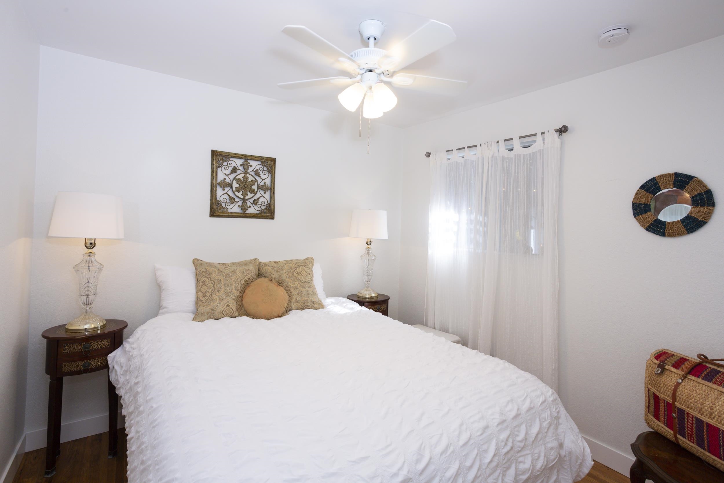 La Jolla, California 92037, United States, 4 Bedrooms Bedrooms, ,2 BathroomsBathrooms,Residential,Active,58520