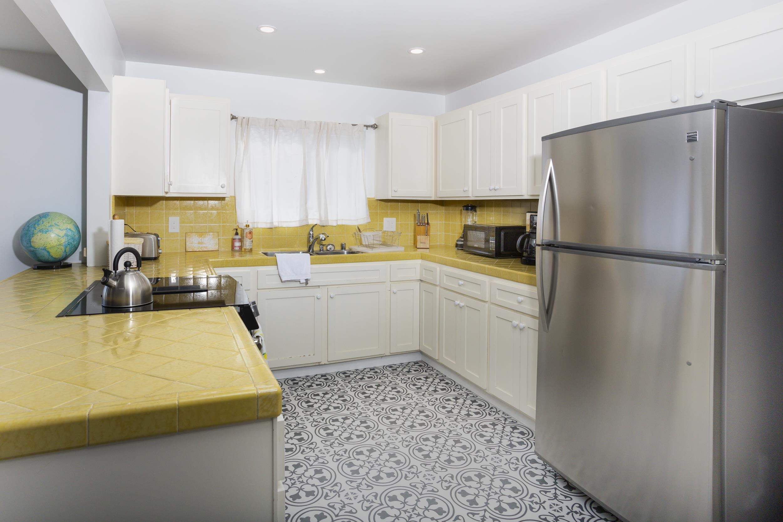 La Jolla, California 92037, United States, 4 Bedrooms Bedrooms, ,2 BathroomsBathrooms,Residential,Active,58520