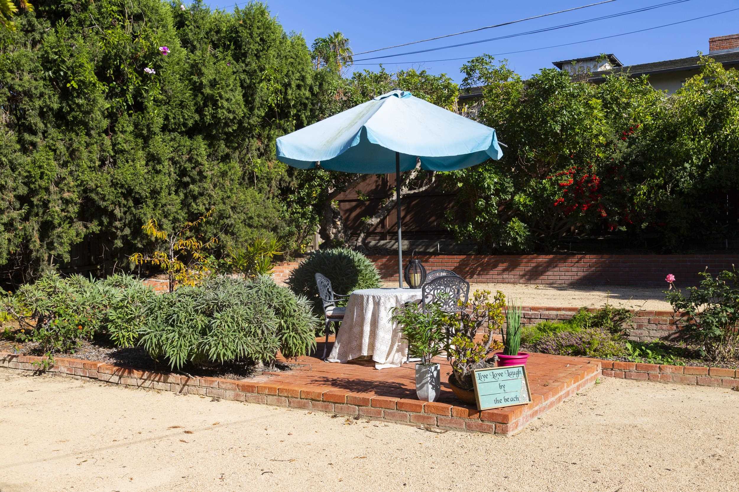 La Jolla, California 92037, United States, 4 Bedrooms Bedrooms, ,2 BathroomsBathrooms,Residential,Active,58520