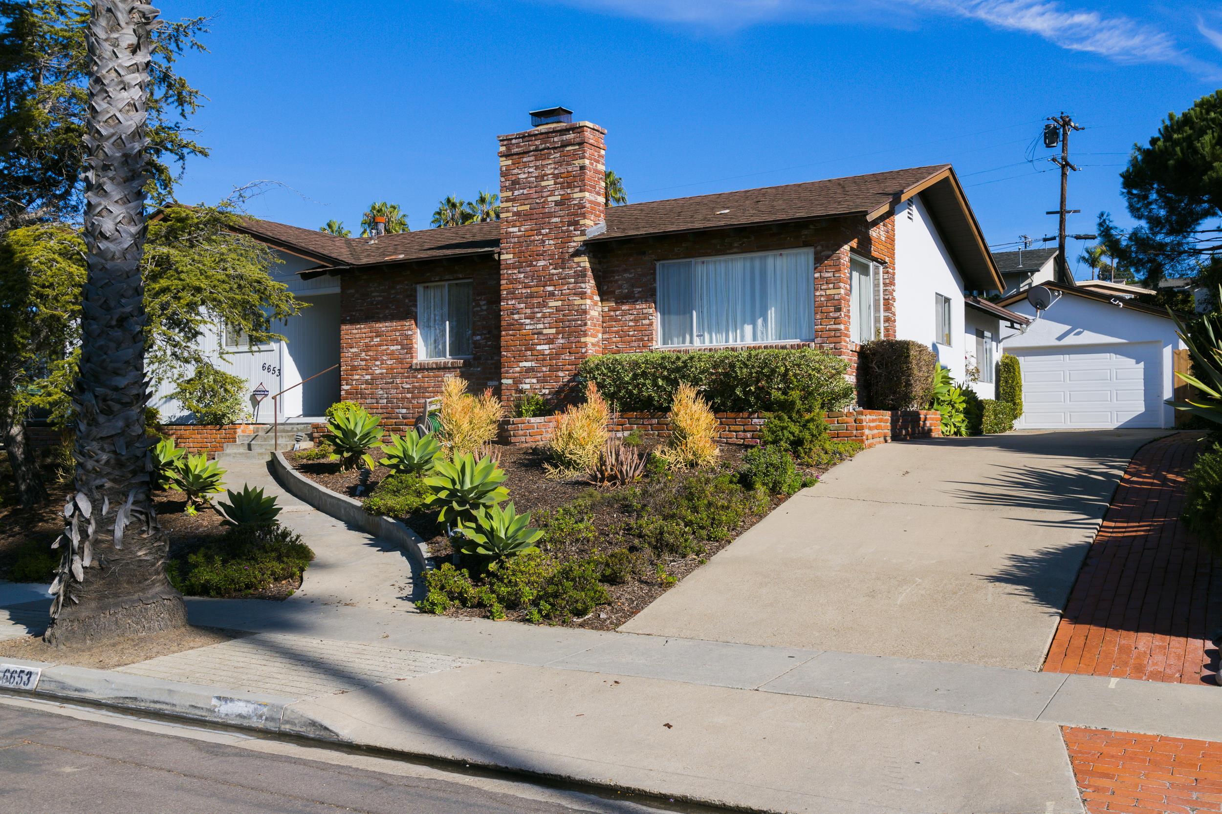 La Jolla, California 92037, United States, 4 Bedrooms Bedrooms, ,2 BathroomsBathrooms,Residential,Active,58520 La Jolla, California 92037, United States, 4 Bedrooms Bedrooms, ,2 BathroomsBathrooms,Residential,Active,58520