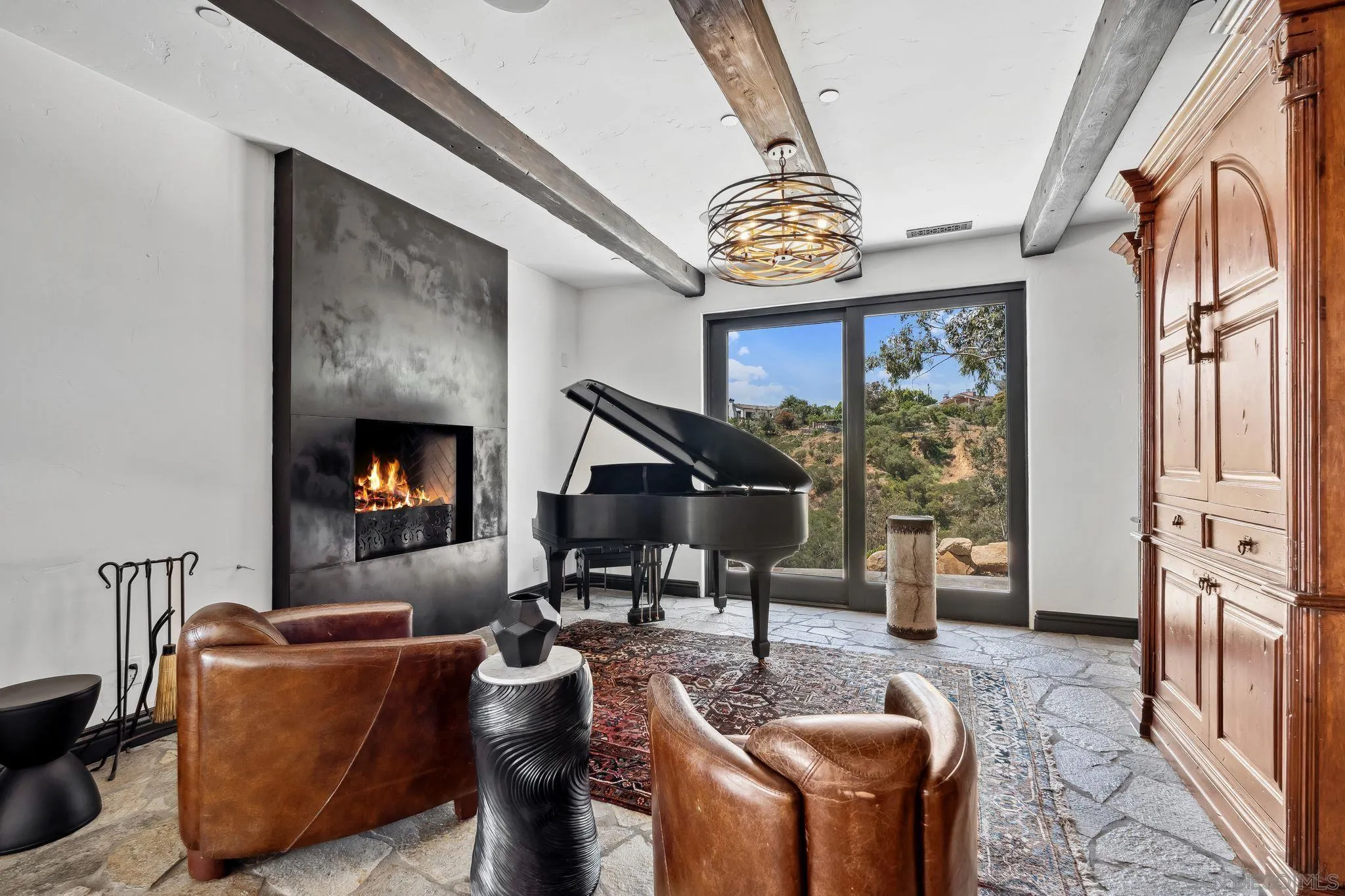 Rancho Santa Fe, California 92067, United States, 5 Bedrooms Bedrooms, ,6 BathroomsBathrooms,Residential,Active,134573