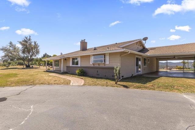 6825 Kellyn Lane