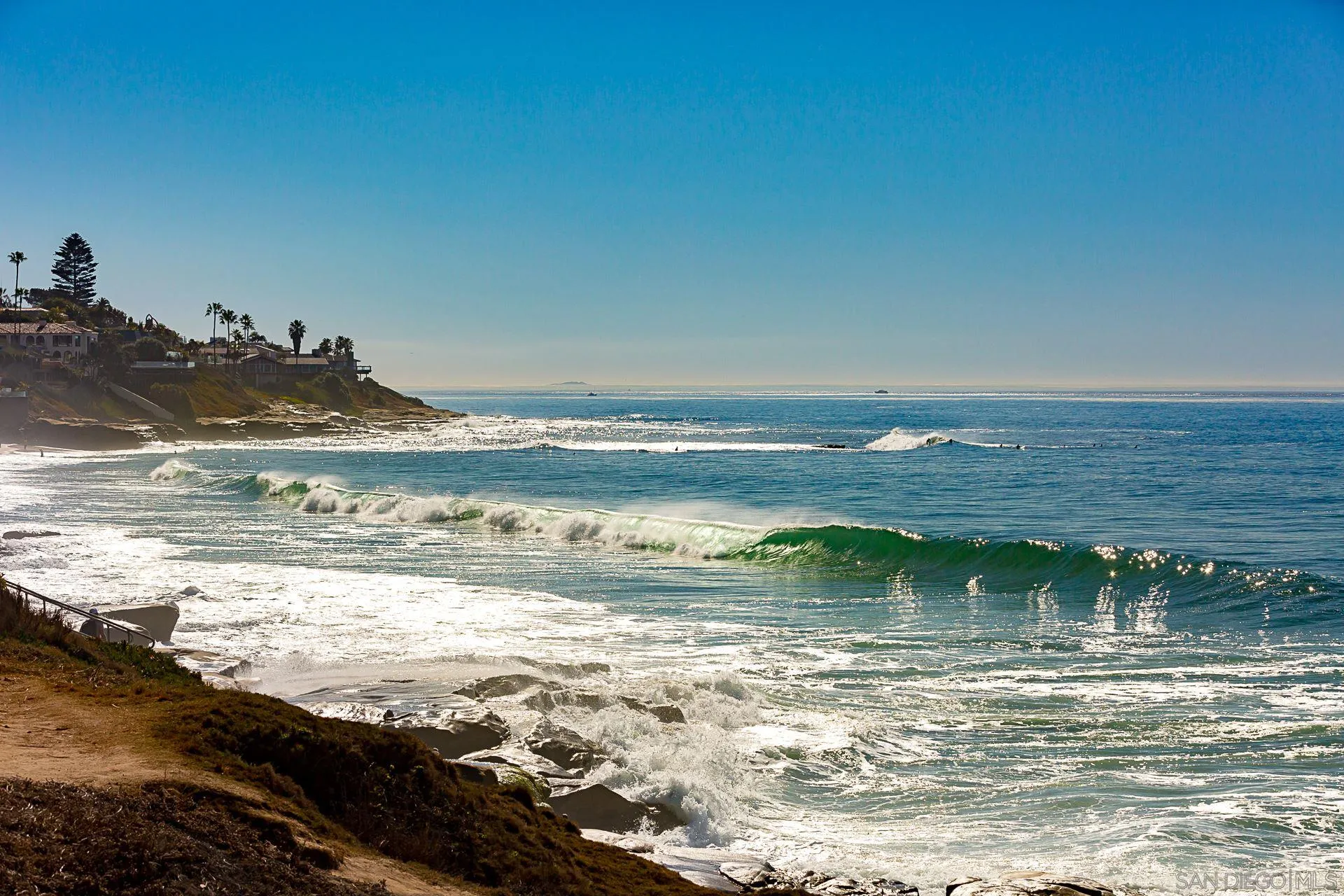 La Jolla, California 92037, United States, 3 Bedrooms Bedrooms, ,4 BathroomsBathrooms,Residential,Active,63217