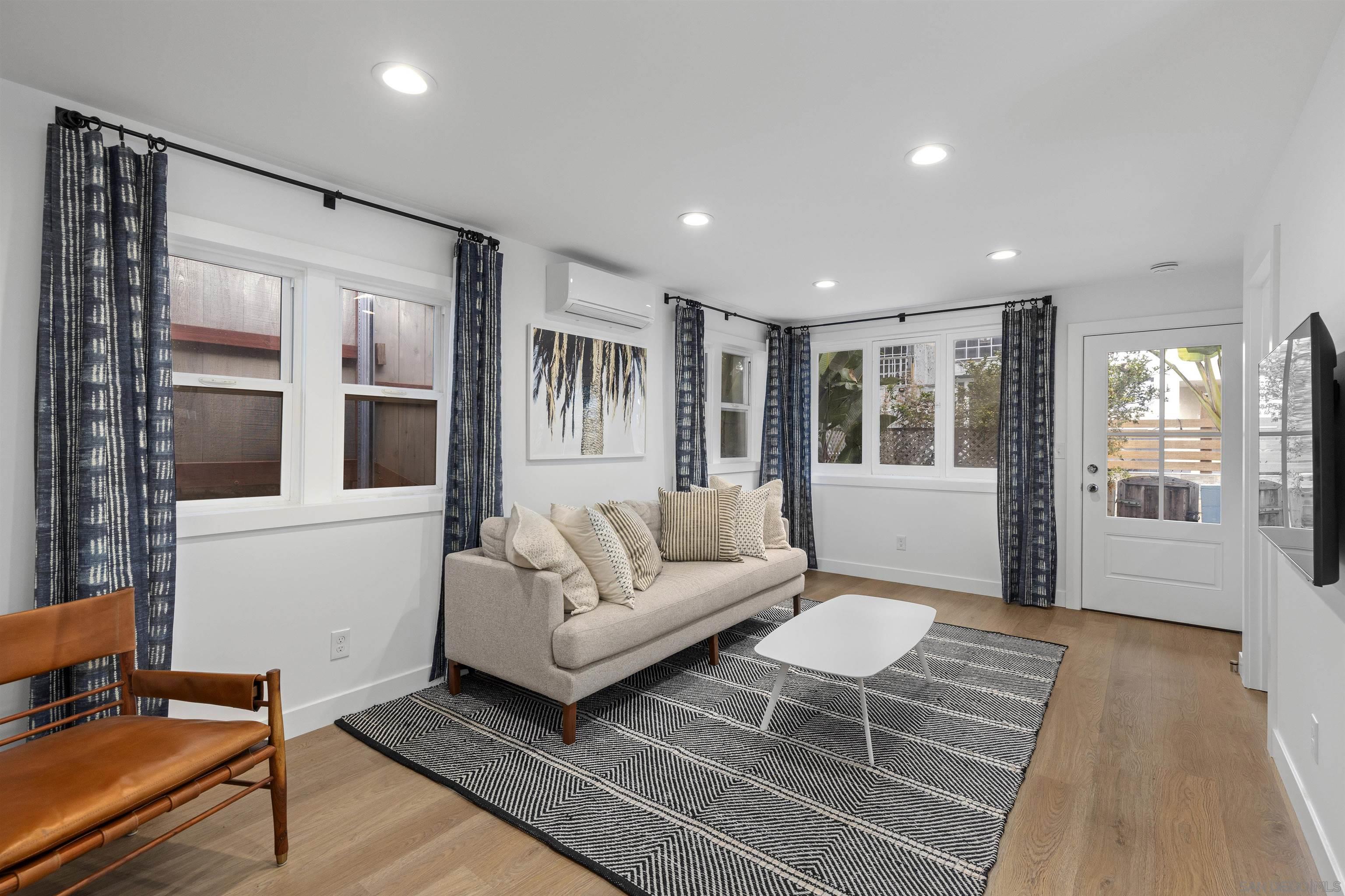 823 Ostend Court