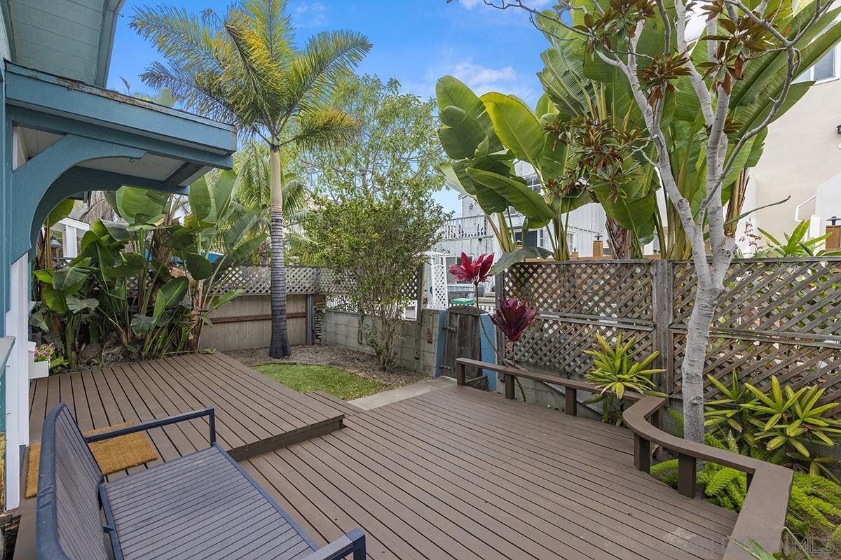 823 Ostend Court