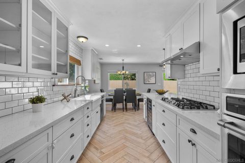 2068  Catalina San Diego CA 92107