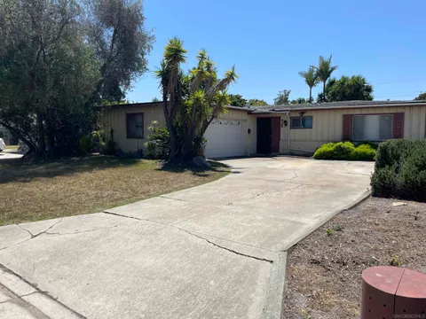 9125 Akard St, Spring Valley, CA 91977 - #: 250028010