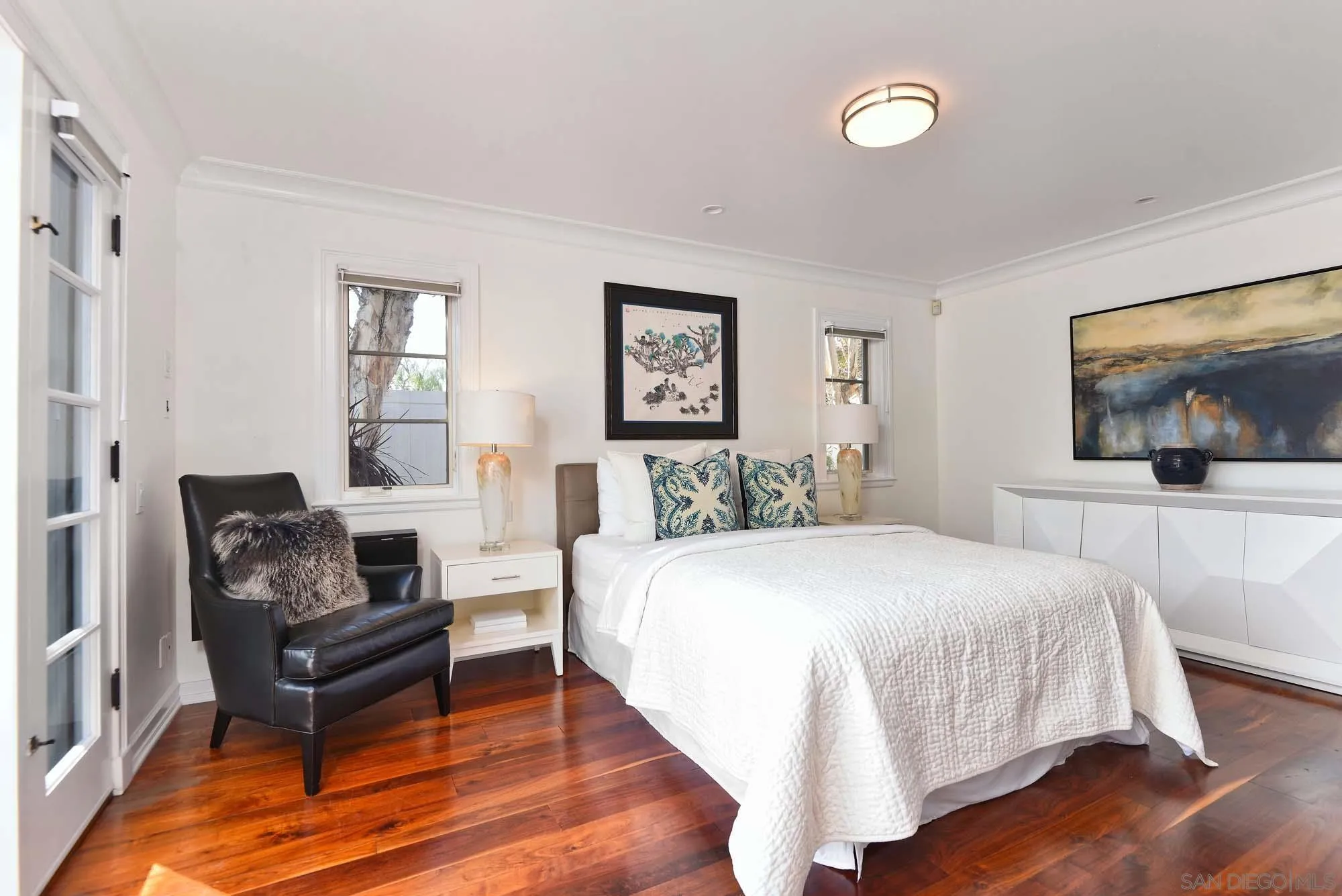 La Jolla, California 92037, United States, 4 Bedrooms Bedrooms, ,4 BathroomsBathrooms,Residential,Active,116544