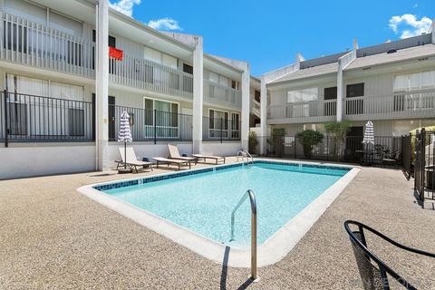 1124  Eureka  40 San Diego CA 92110