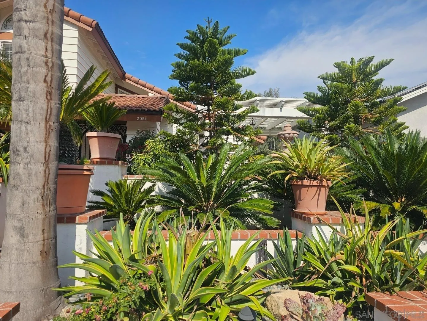 El Cajon, California 92019, United States, 4 Bedrooms Bedrooms, ,3 BathroomsBathrooms,Residential,Pending,148240