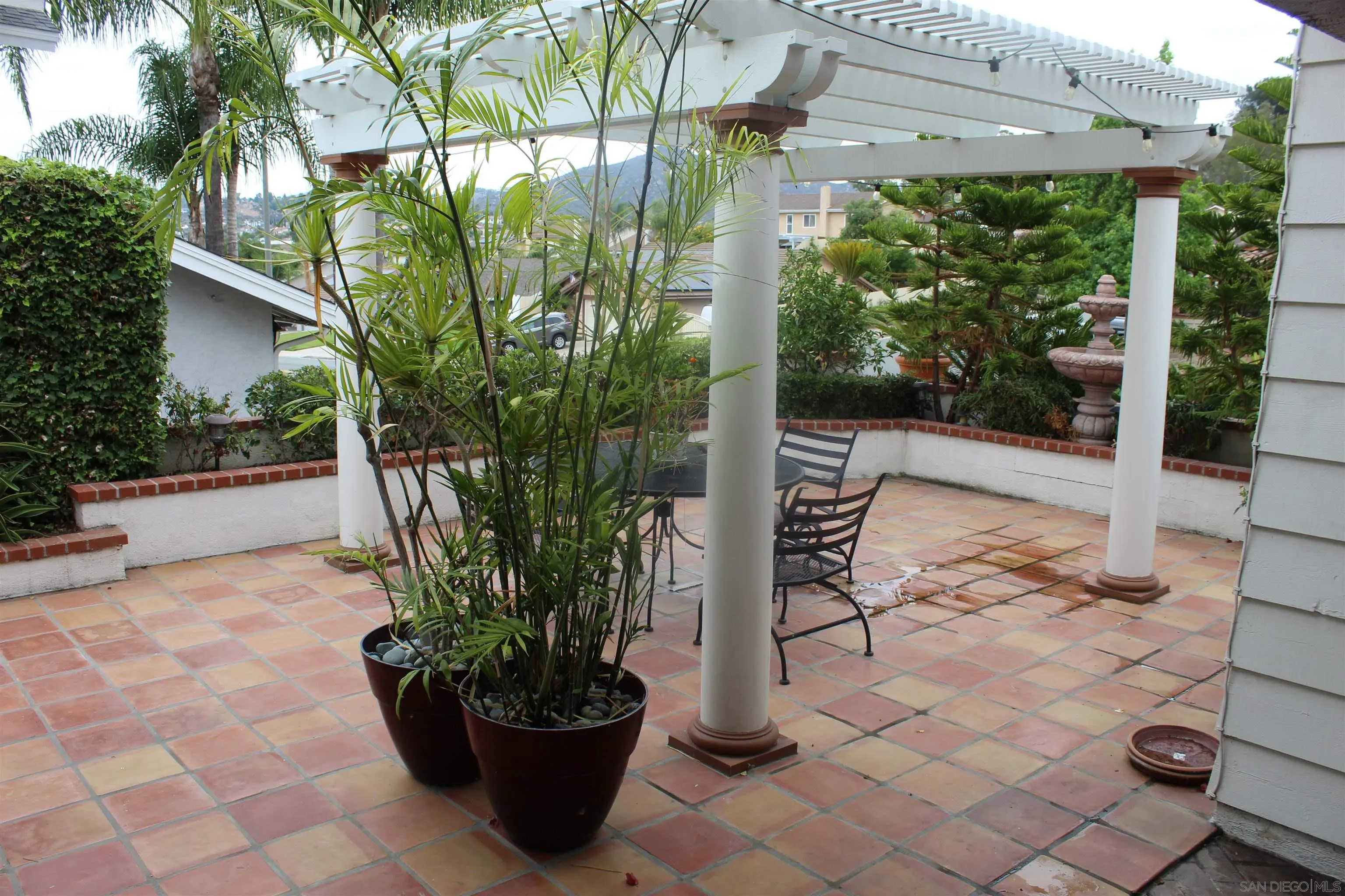 El Cajon, California 92019, United States, 4 Bedrooms Bedrooms, ,3 BathroomsBathrooms,Residential,Pending,148240