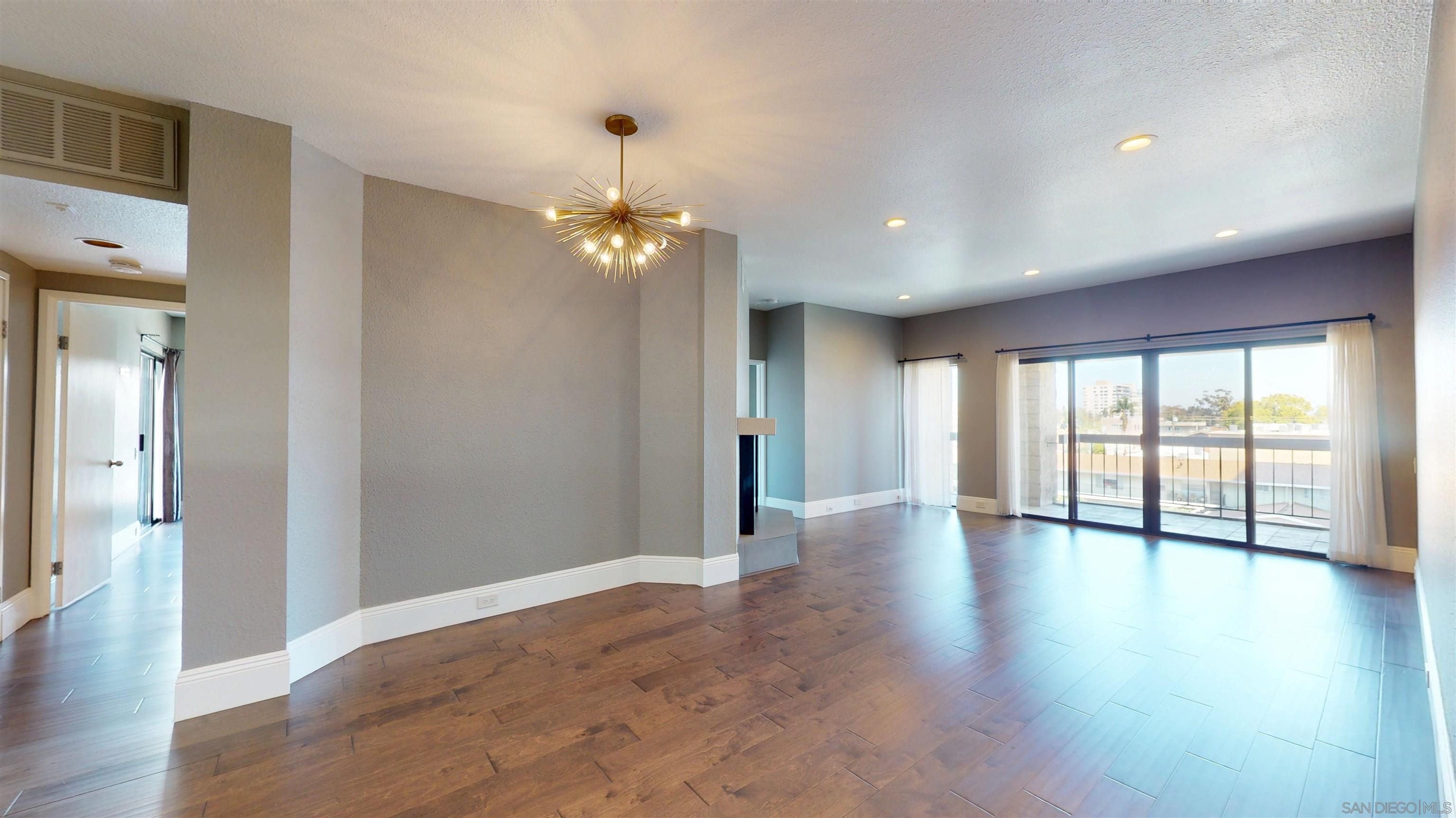 3560 1St Ave 20