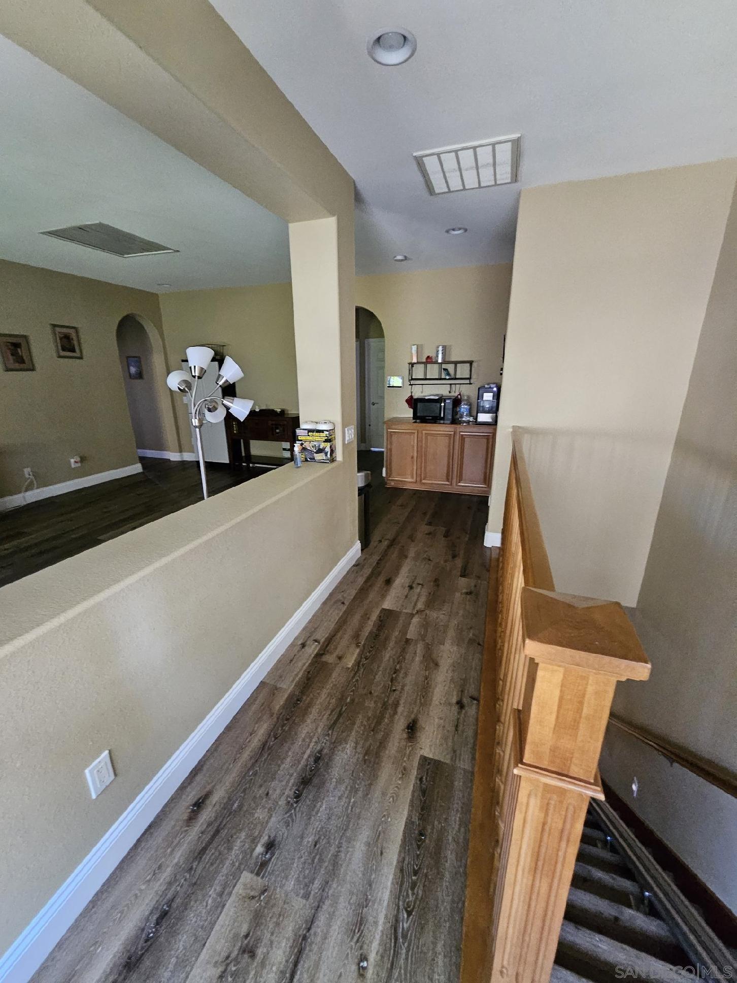 1299 Bellingham