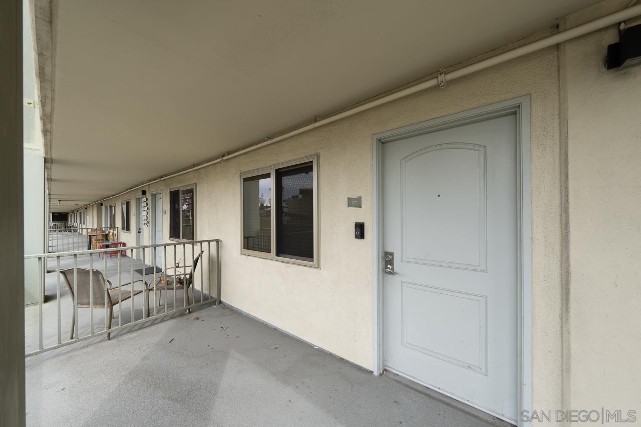 801 National City Blvd 212