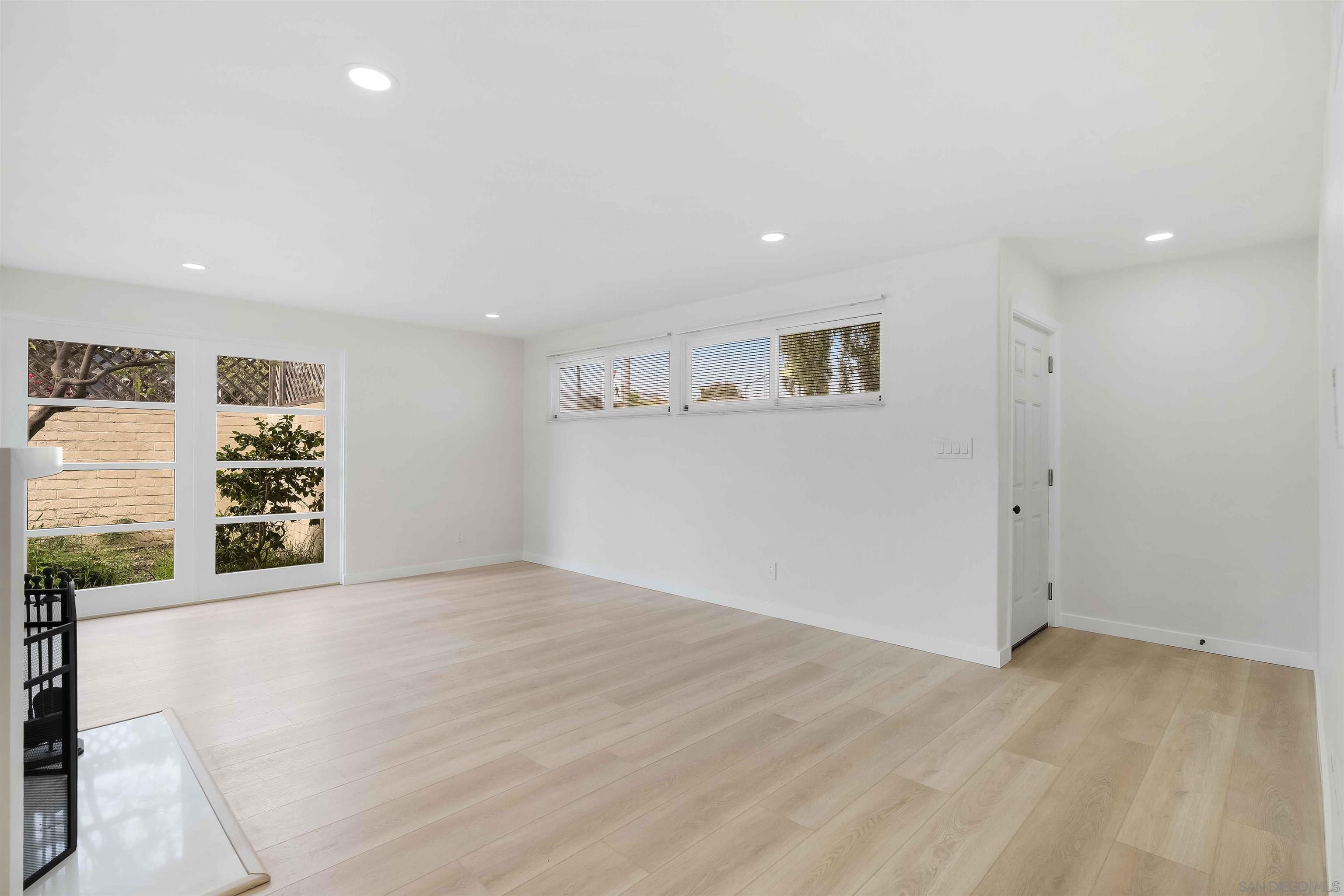 275 F Avenue