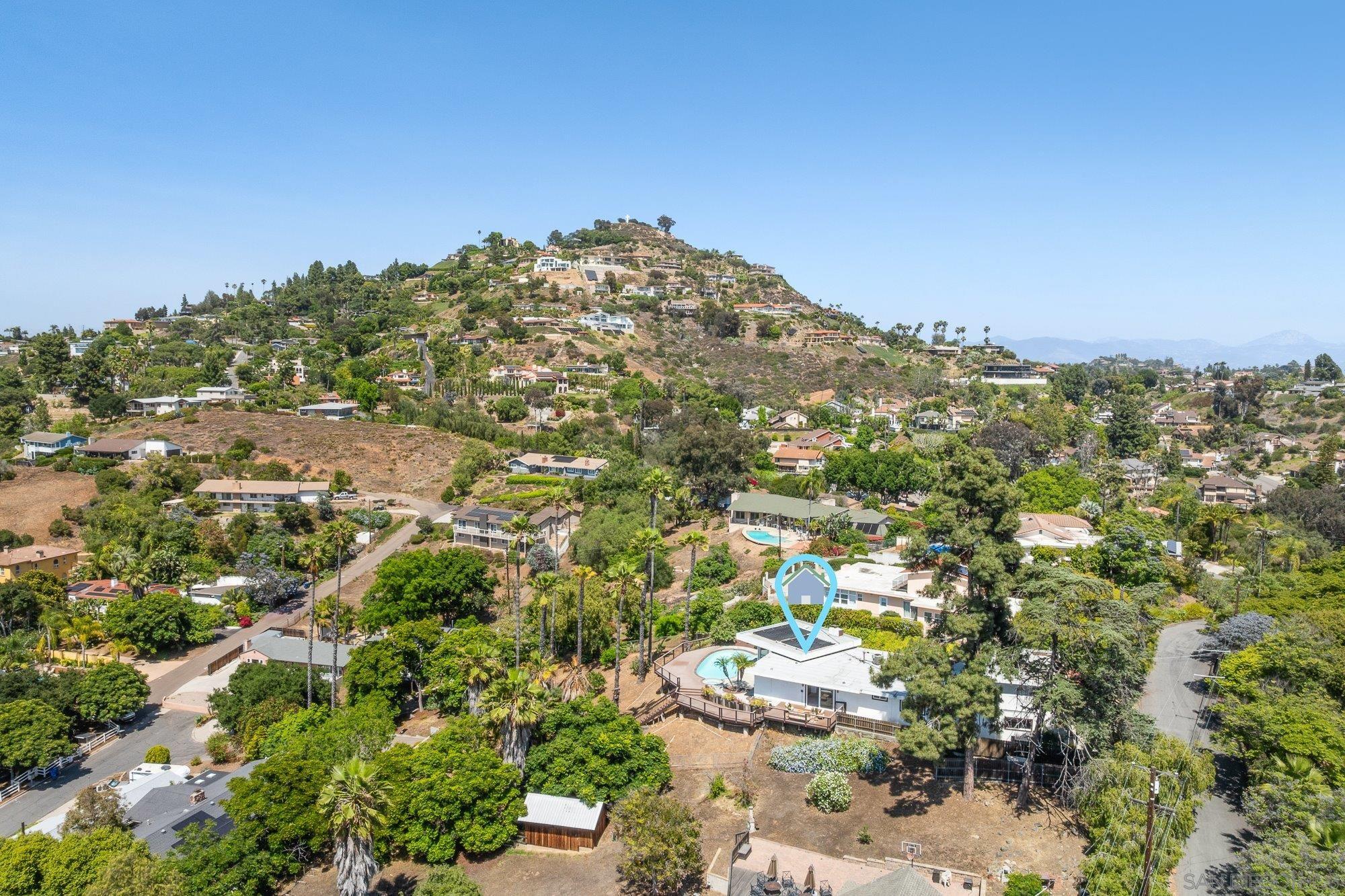 9470 La Cuesta Dr