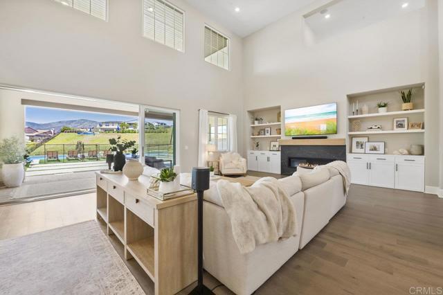 16429 Crescent Creek Drive