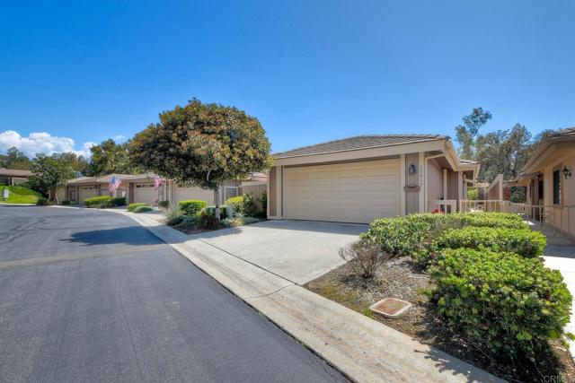 

                                                                             Escondido                                

                                    , CA - $729,000