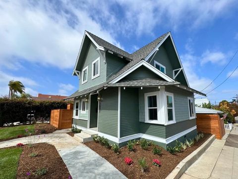 Single Family Residence in San Diego CA 3052 Thorn St.jpg