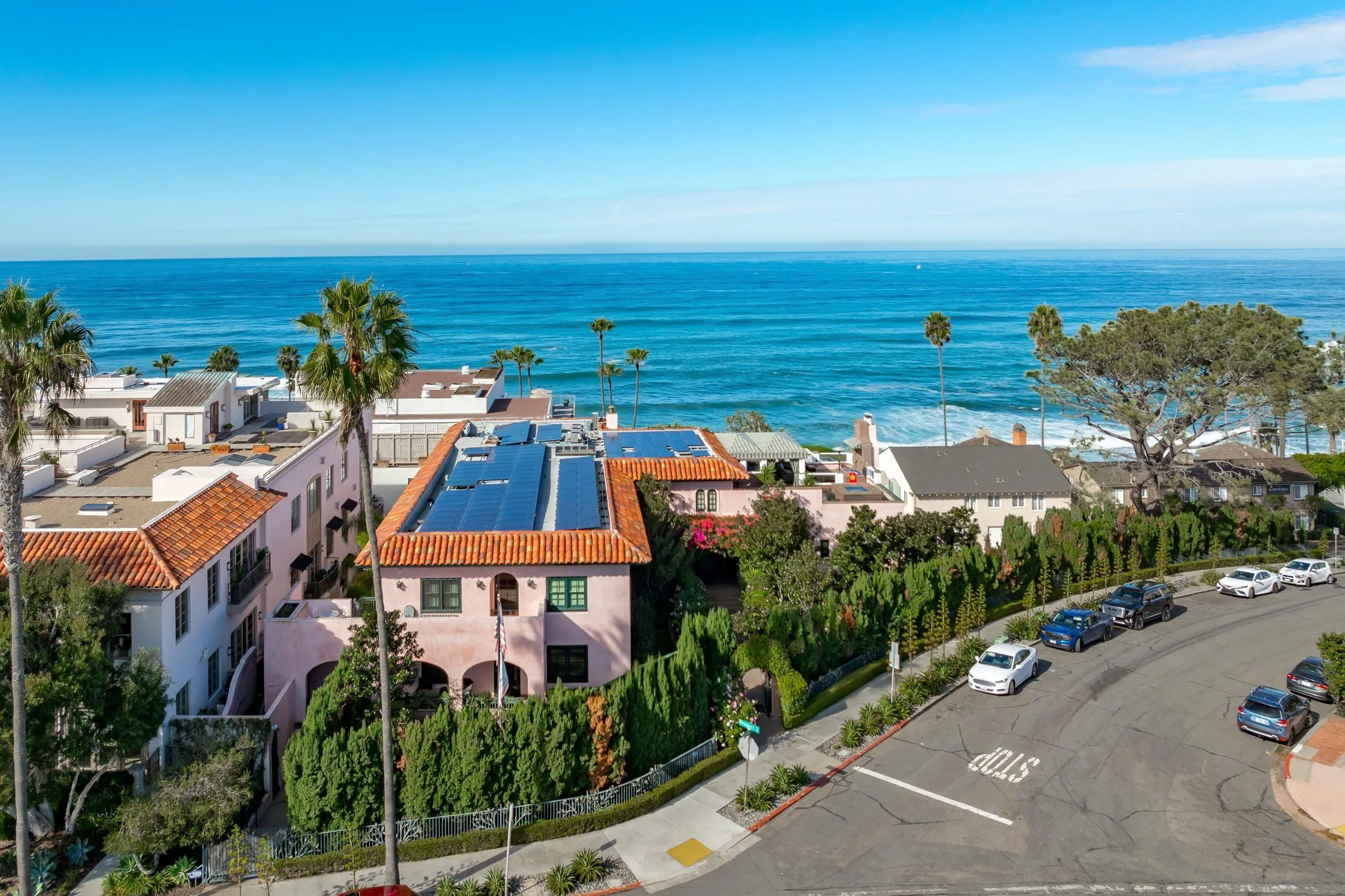 La Jolla, California 92037, United States, 8 Bedrooms Bedrooms, ,11 BathroomsBathrooms,Residential,Active,17909