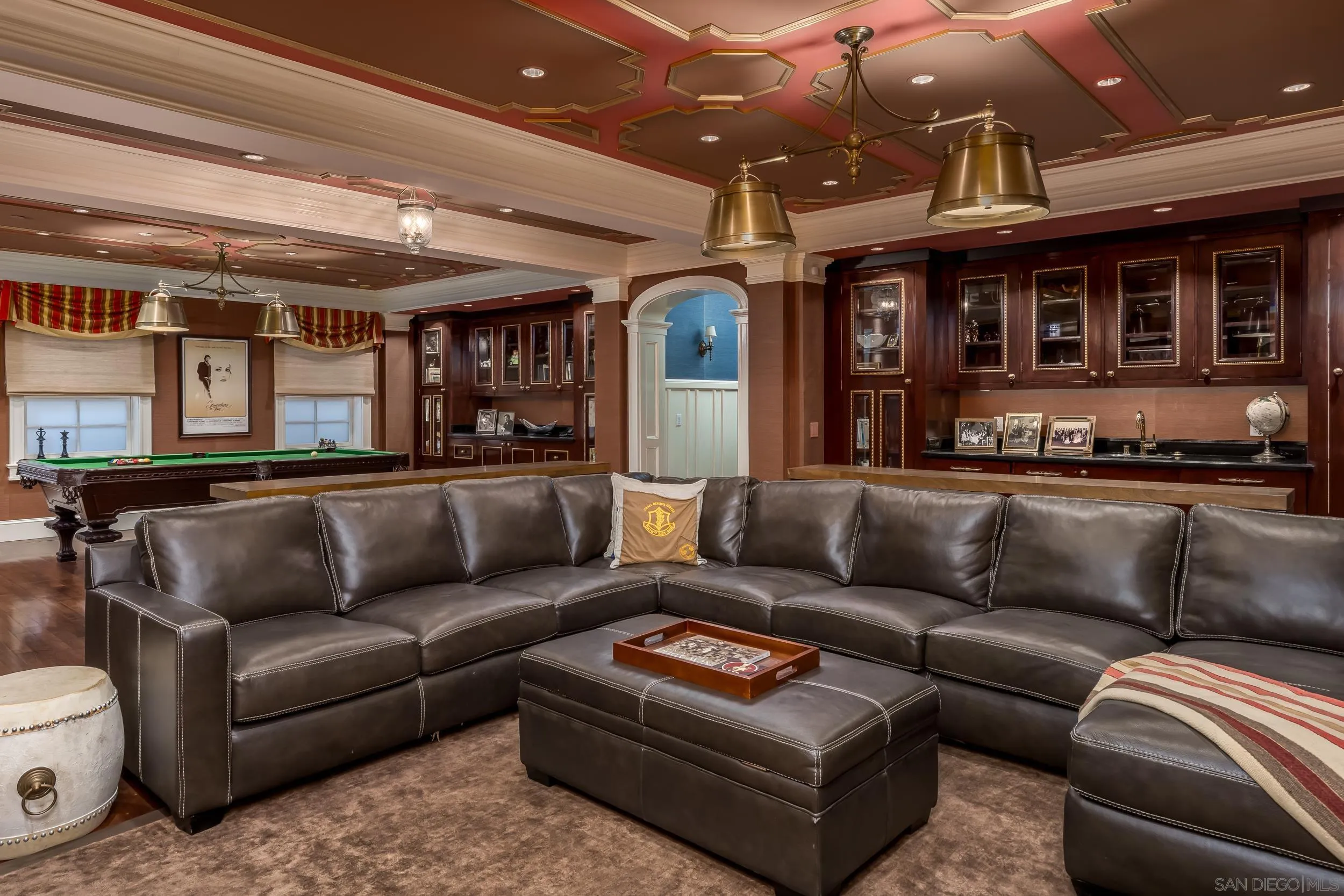 La Jolla, California 92037, United States, 8 Bedrooms Bedrooms, ,11 BathroomsBathrooms,Residential,Active,17909