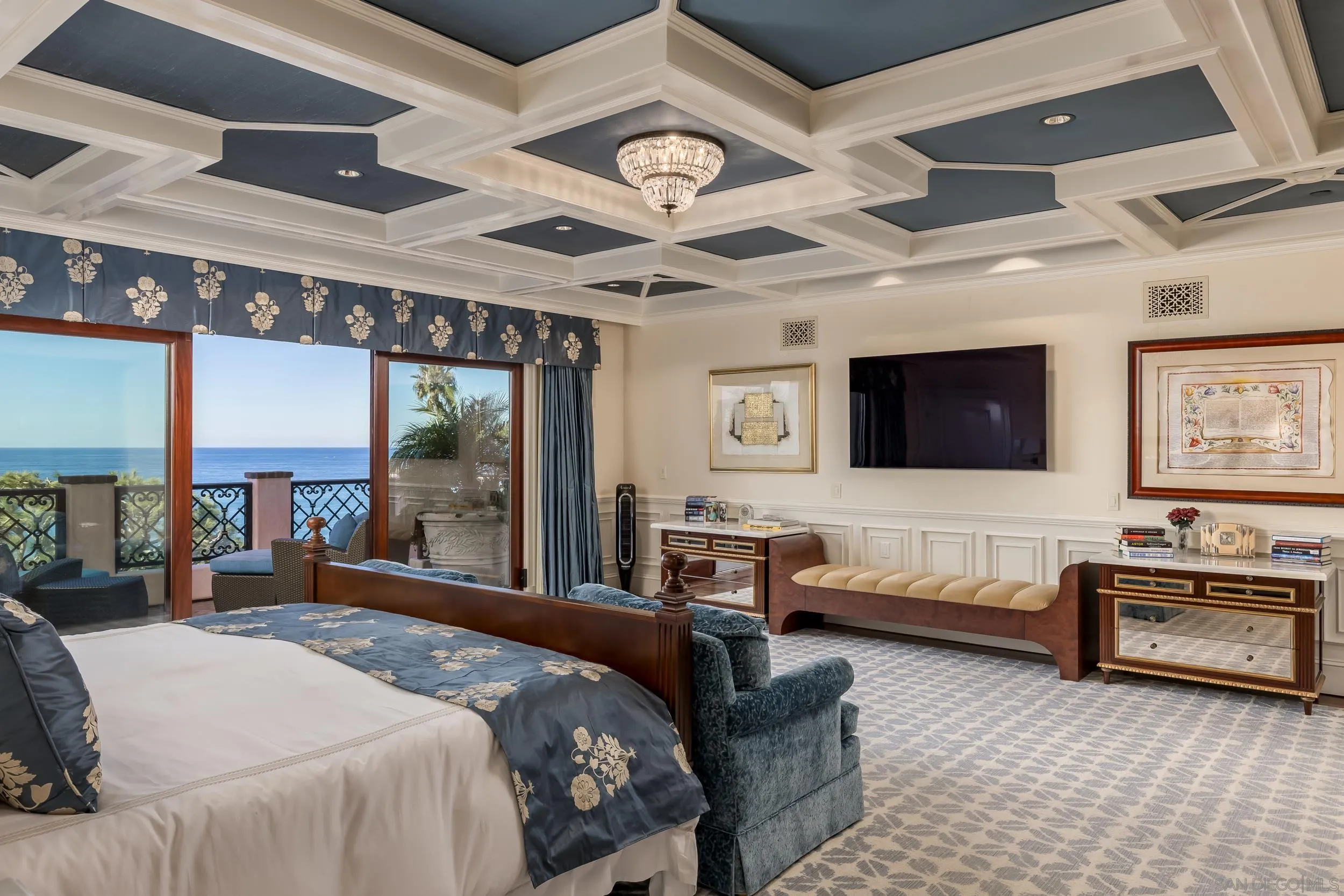 La Jolla, California 92037, United States, 8 Bedrooms Bedrooms, ,11 BathroomsBathrooms,Residential,Active,17909