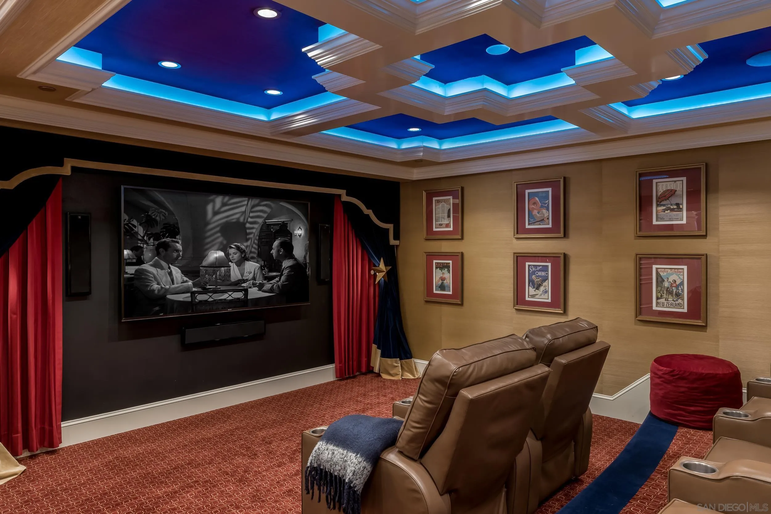 La Jolla, California 92037, United States, 8 Bedrooms Bedrooms, ,11 BathroomsBathrooms,Residential,Active,17909