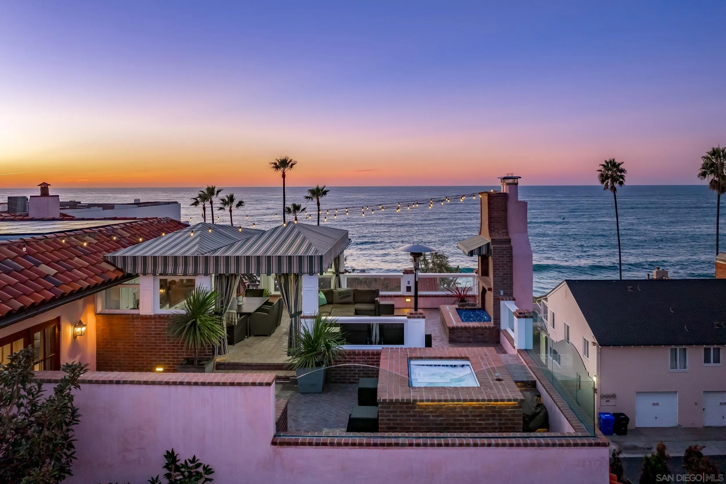 La Jolla, California 92037, United States, 8 Bedrooms Bedrooms, ,11 BathroomsBathrooms,Residential,Active,17909