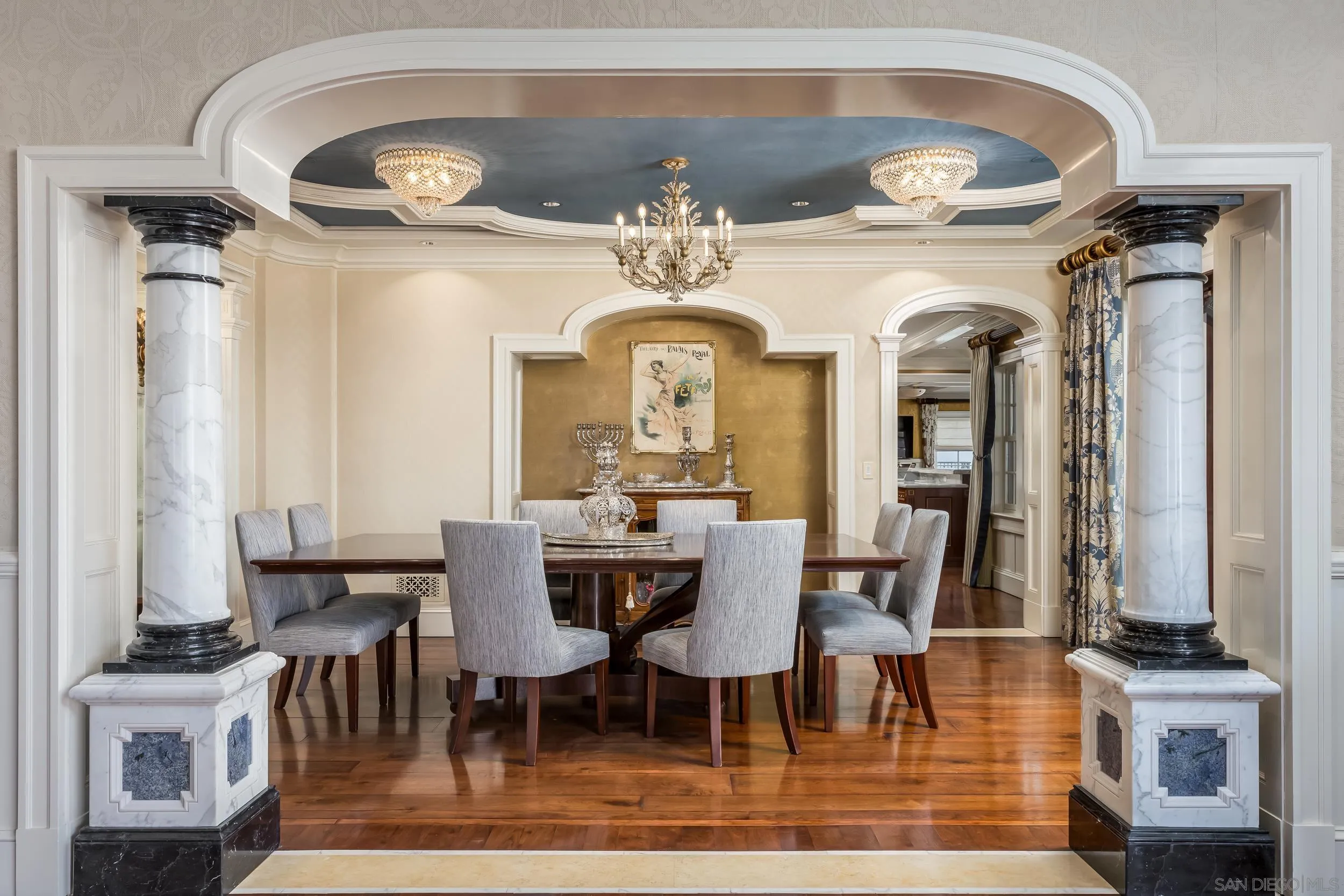 La Jolla, California 92037, United States, 8 Bedrooms Bedrooms, ,11 BathroomsBathrooms,Residential,Active,17909