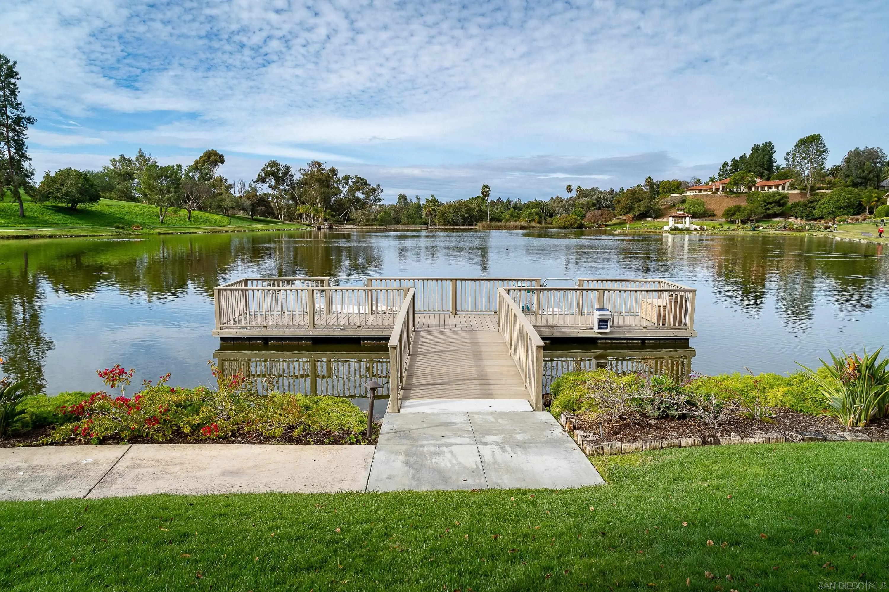 Rancho Santa Fe, California 92067, United States, 5 Bedrooms Bedrooms, ,6 BathroomsBathrooms,Residential,Active,59651
