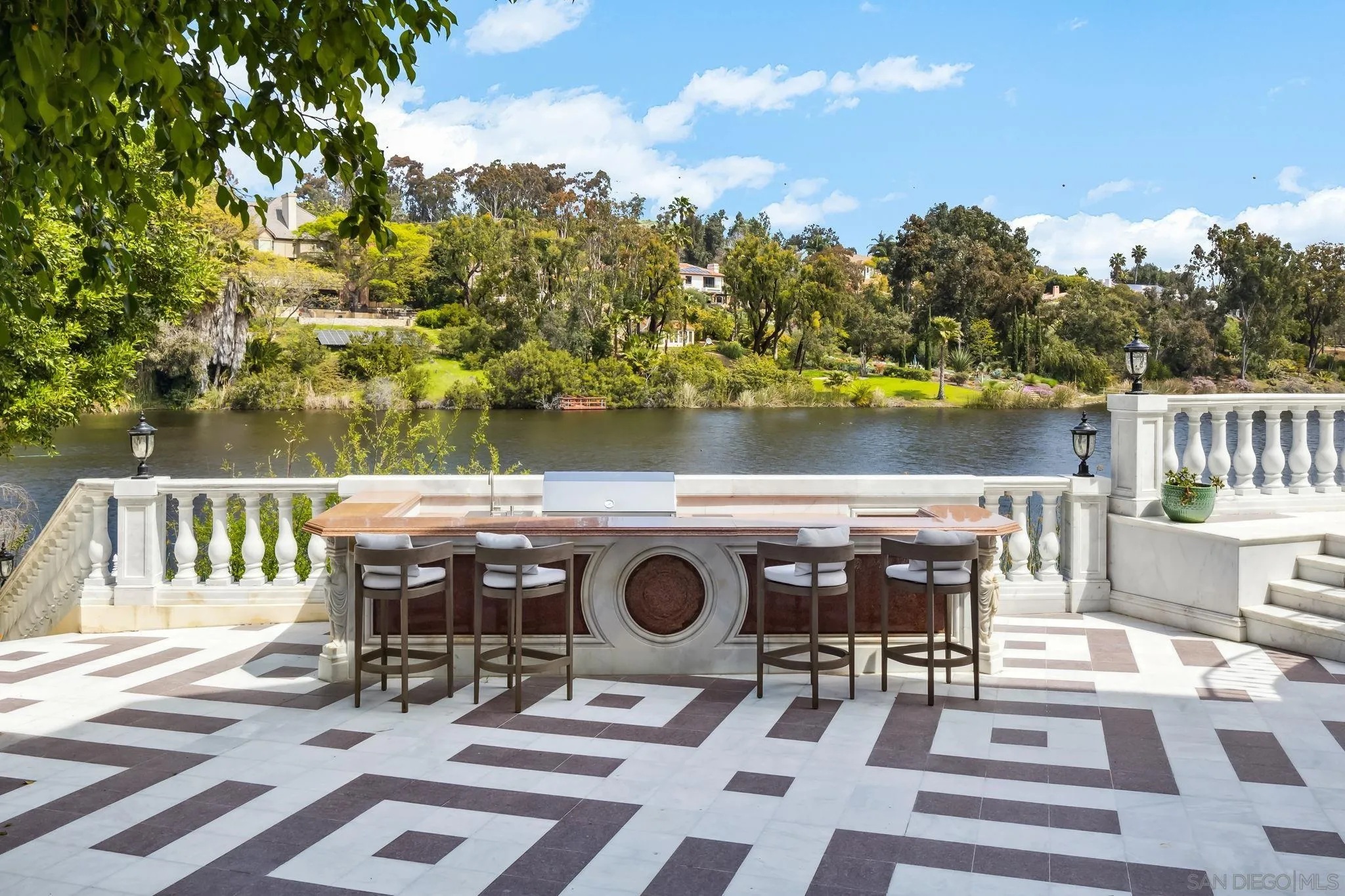 Rancho Santa Fe, California 92067, United States, 5 Bedrooms Bedrooms, ,6 BathroomsBathrooms,Residential,Active,59651